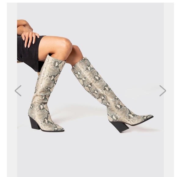 nordstrom rack chelsea boots